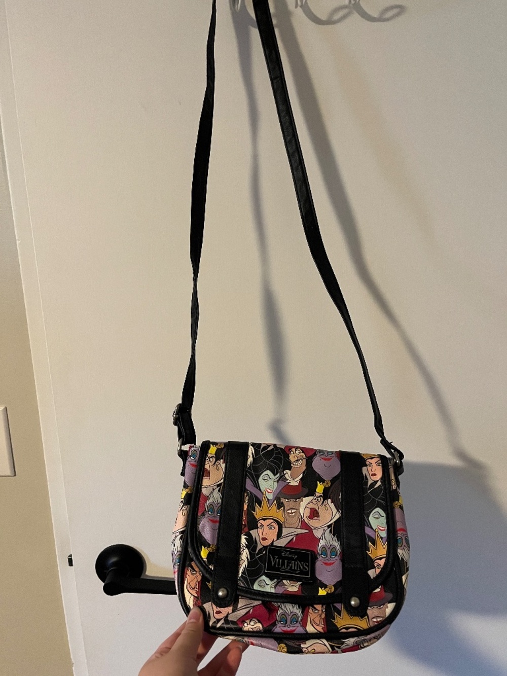 Disney Villains Cross-body Bag